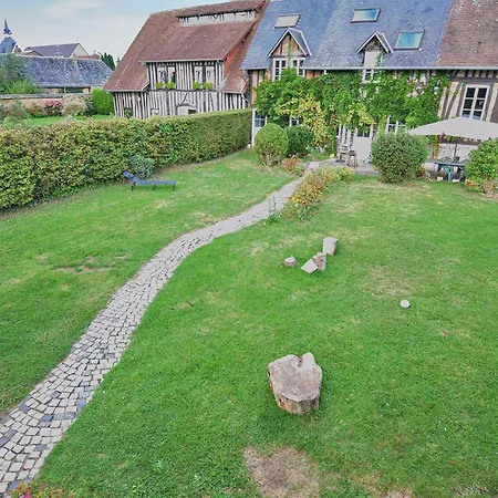 Appartement Lovely In *