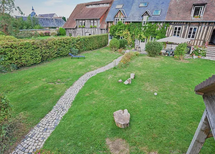 Appartement Lovely In *